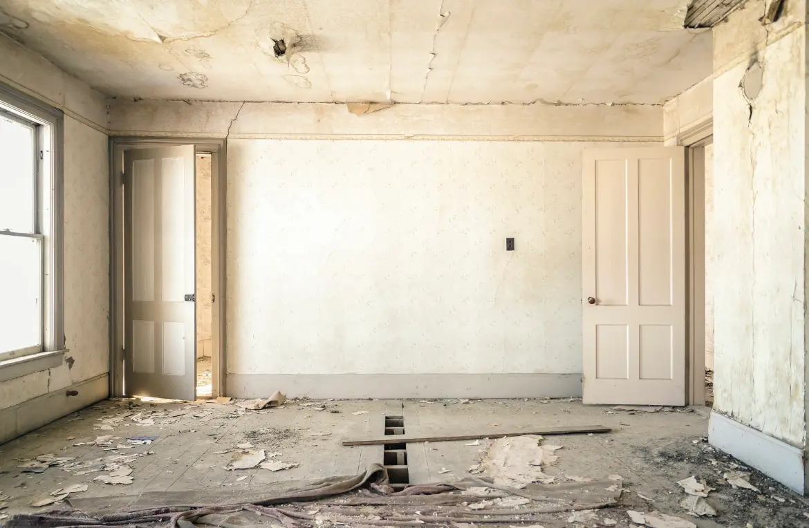 Waste disposal crew managing a cleanout project in Kaunakakai